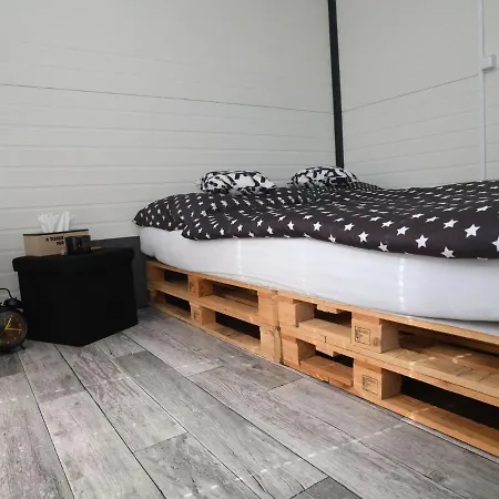 בית נופש Tiny House In Kleinschoenau In The Waldviertel *