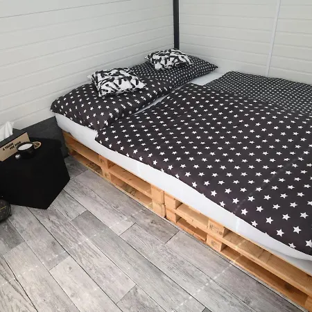 Tiny House In Kleinschoenau In The Waldviertel בית נופש